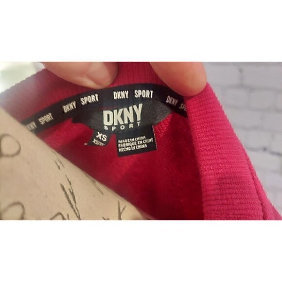 DKNY Women's Metallic Logo Cropped Sweatshirt Pink/NWT, Size XS - Picture 6 of 7